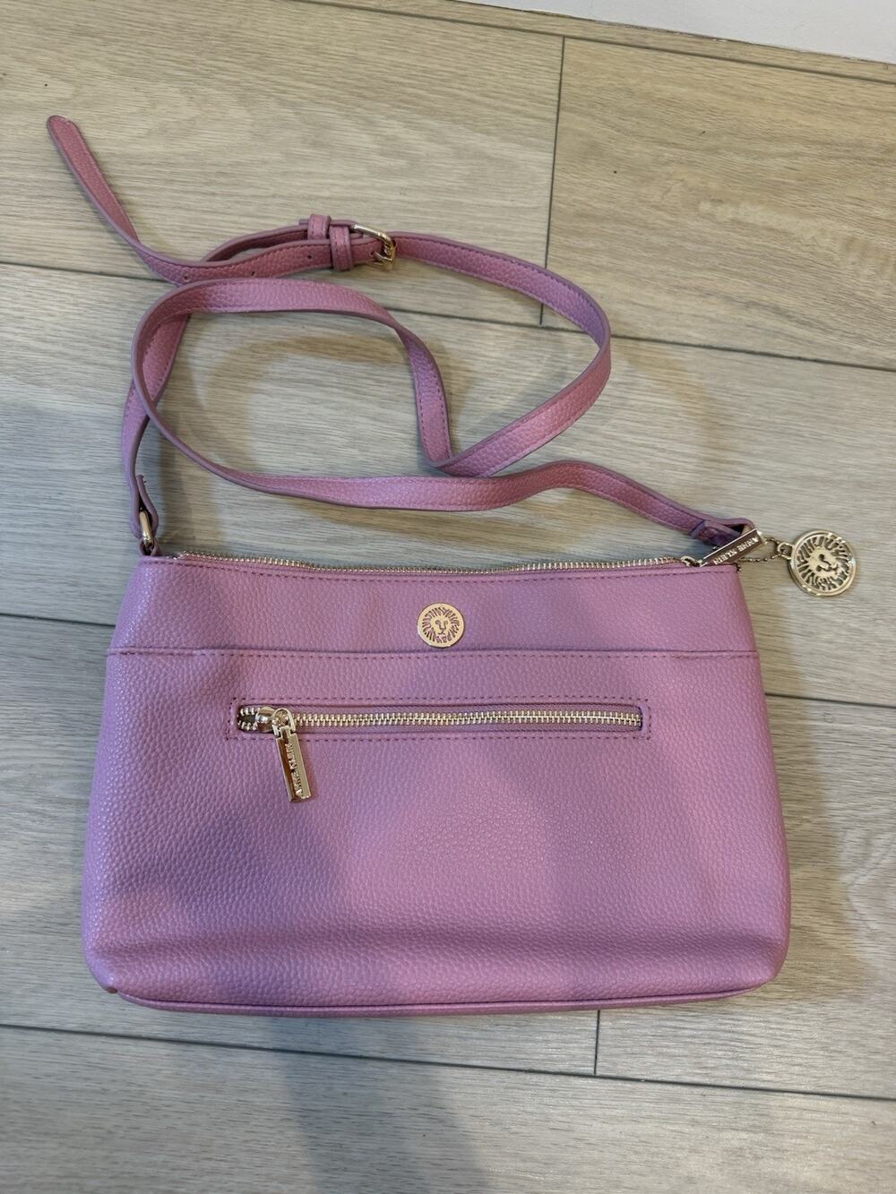 Anne Klein Blush Pink Pebbled Crossbody Bag Gold Hardware Zipper Logo
